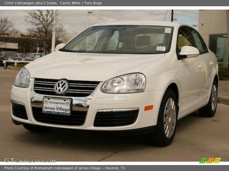 Candy White / Pure Beige 2009 Volkswagen Jetta S Sedan