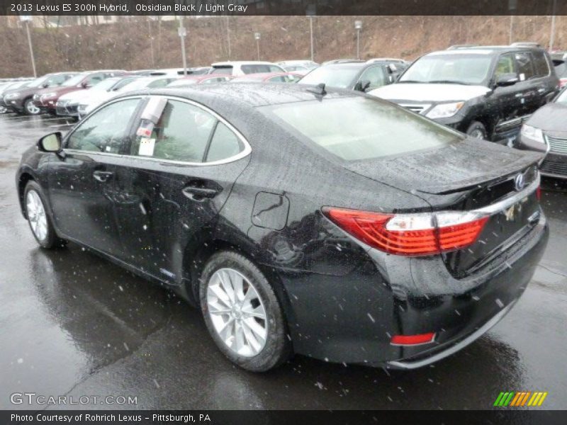 Obsidian Black / Light Gray 2013 Lexus ES 300h Hybrid