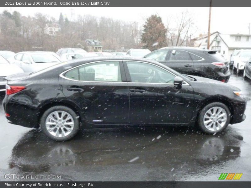 Obsidian Black / Light Gray 2013 Lexus ES 300h Hybrid