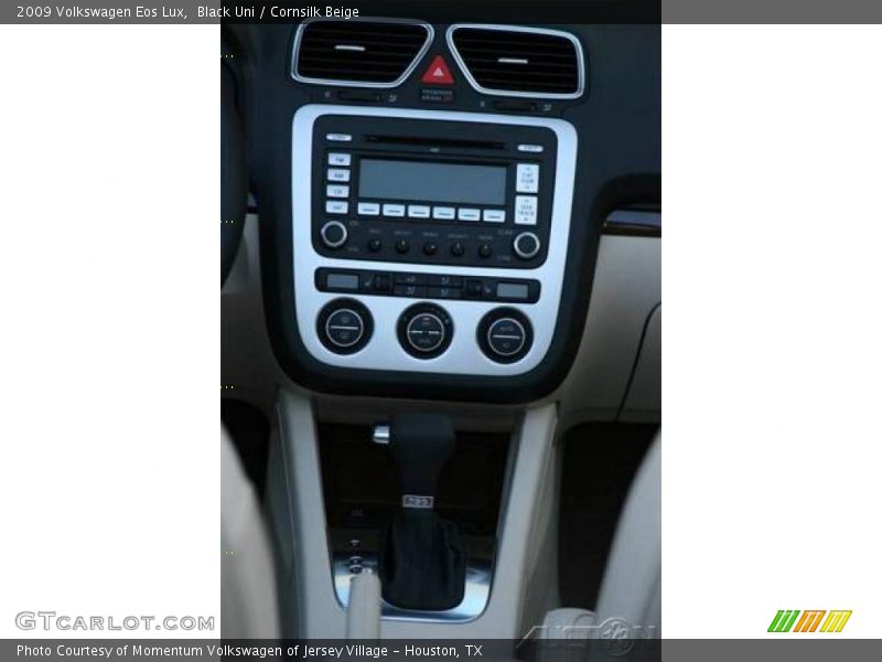Black Uni / Cornsilk Beige 2009 Volkswagen Eos Lux