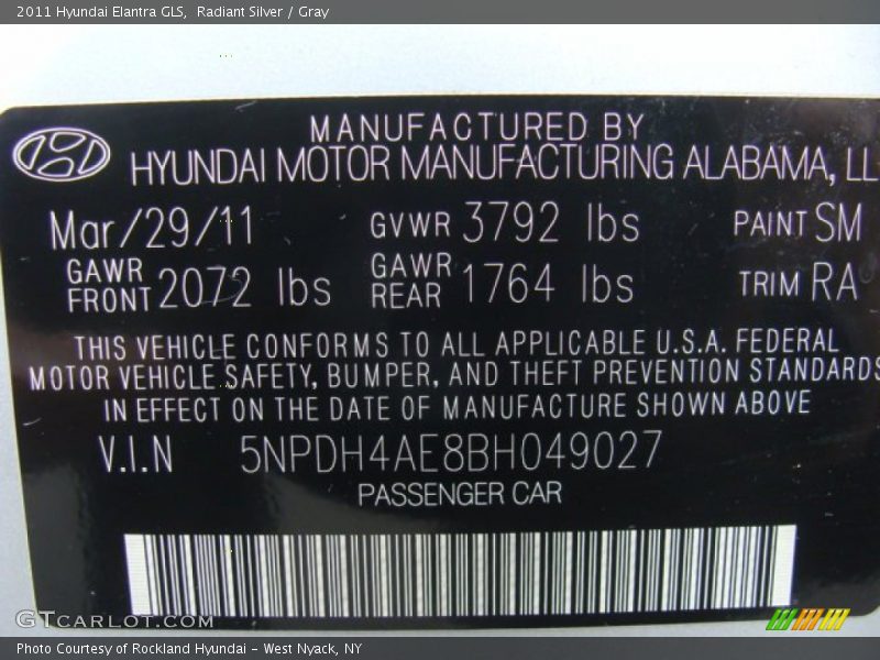 Radiant Silver / Gray 2011 Hyundai Elantra GLS