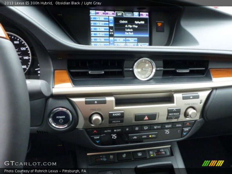 Controls of 2013 ES 300h Hybrid