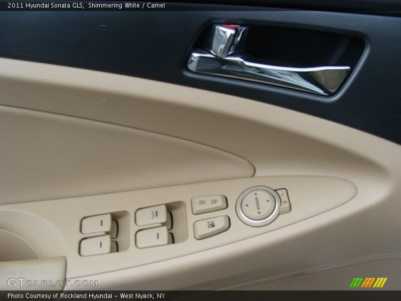 Shimmering White / Camel 2011 Hyundai Sonata GLS