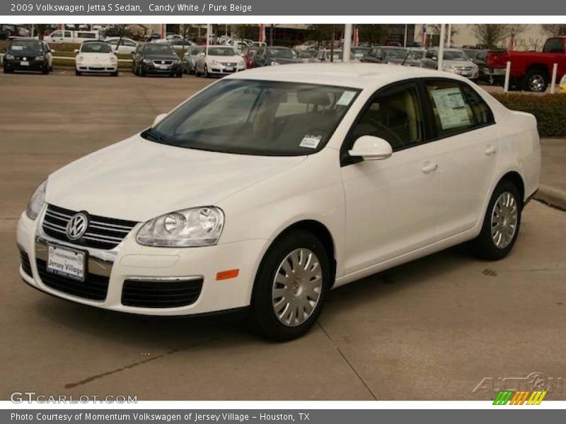 Candy White / Pure Beige 2009 Volkswagen Jetta S Sedan