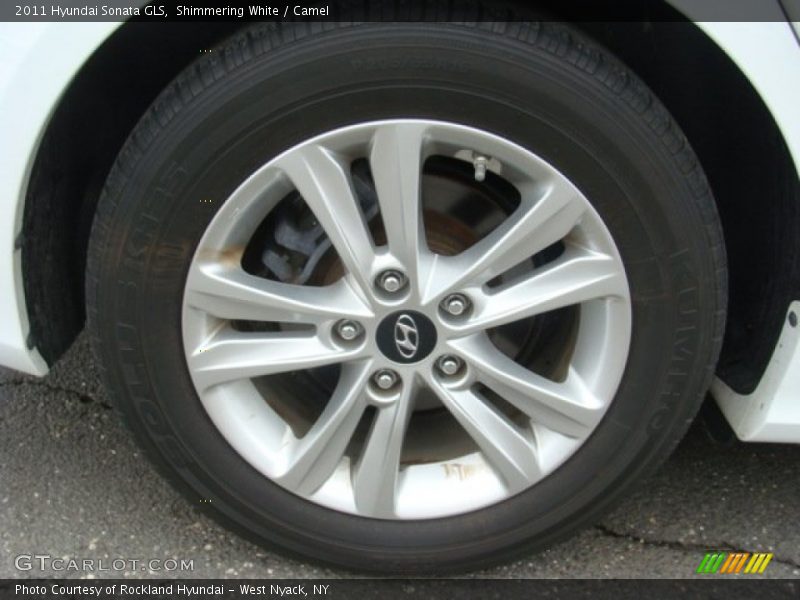 Shimmering White / Camel 2011 Hyundai Sonata GLS