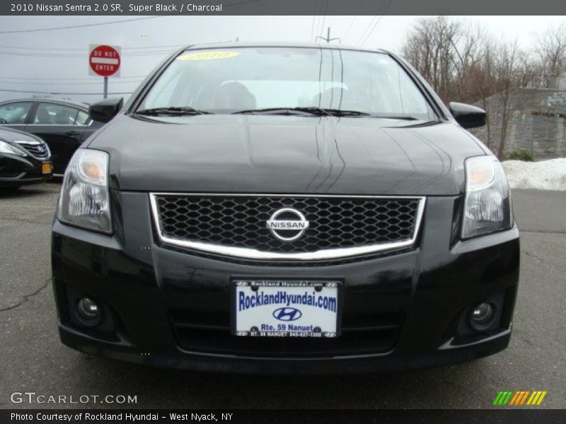 Super Black / Charcoal 2010 Nissan Sentra 2.0 SR