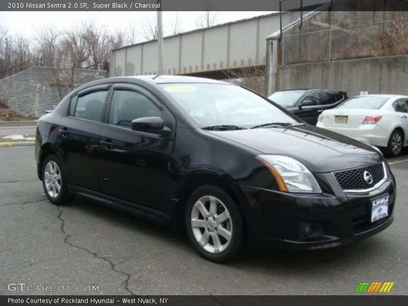Super Black / Charcoal 2010 Nissan Sentra 2.0 SR