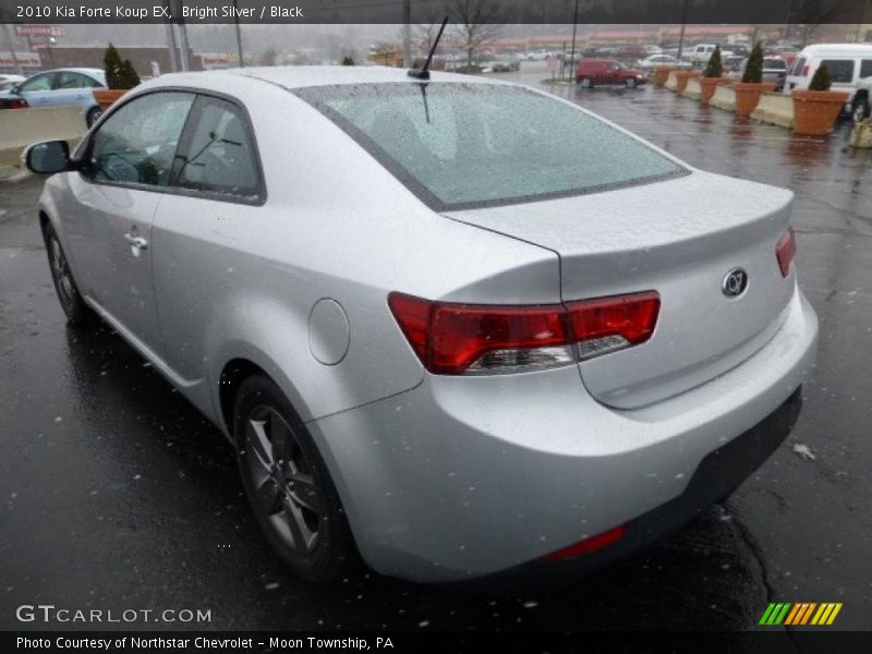 Bright Silver / Black 2010 Kia Forte Koup EX