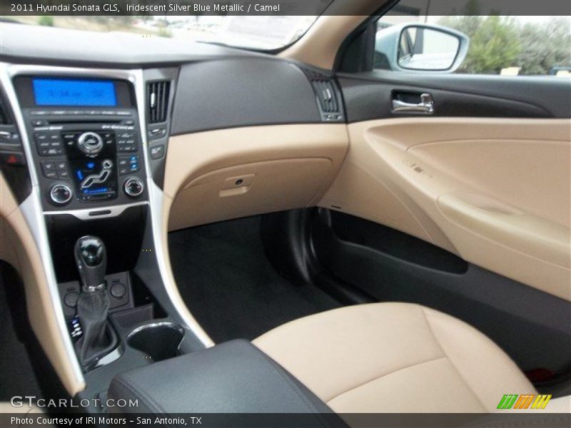 Iridescent Silver Blue Metallic / Camel 2011 Hyundai Sonata GLS