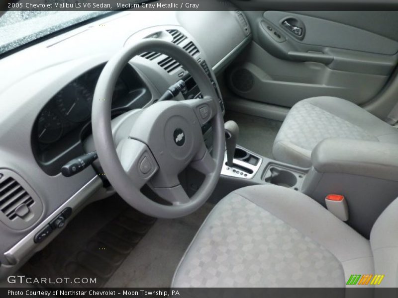 Medium Gray Metallic / Gray 2005 Chevrolet Malibu LS V6 Sedan