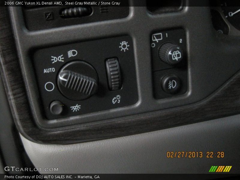 Steel Gray Metallic / Stone Gray 2006 GMC Yukon XL Denali AWD