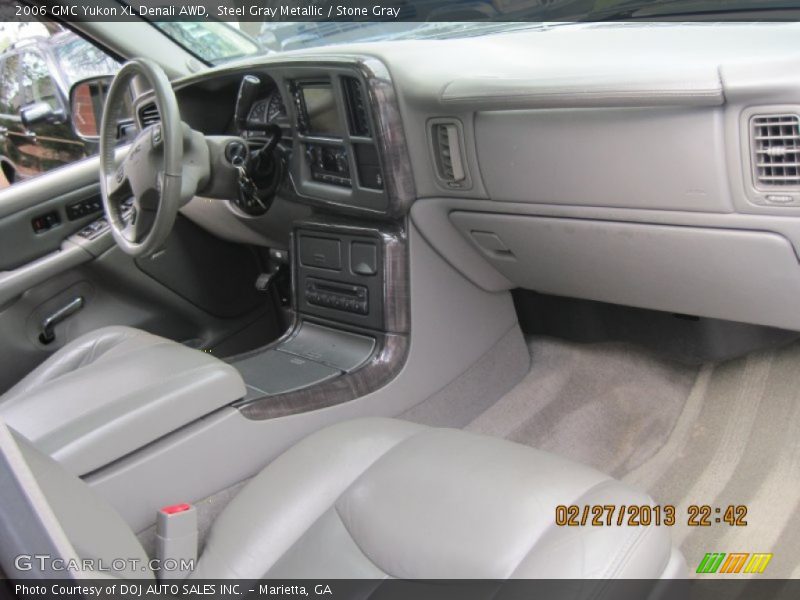 Steel Gray Metallic / Stone Gray 2006 GMC Yukon XL Denali AWD
