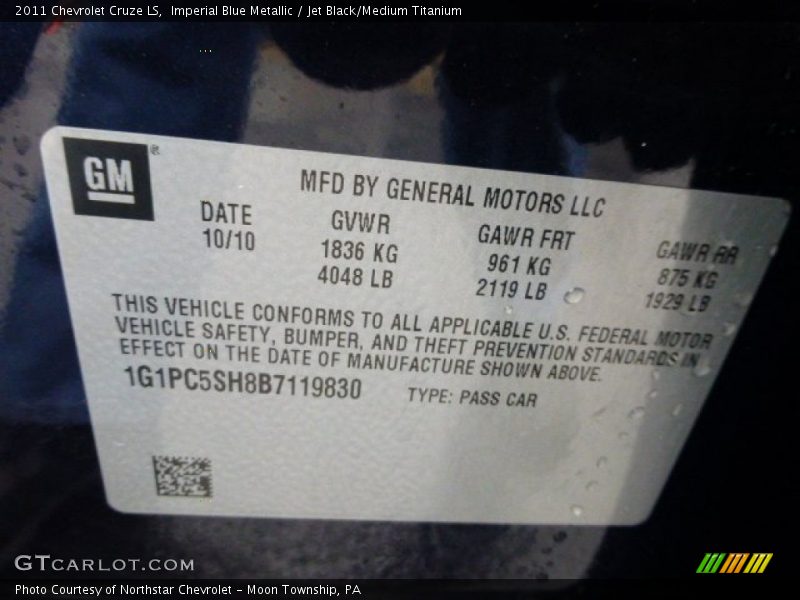 Imperial Blue Metallic / Jet Black/Medium Titanium 2011 Chevrolet Cruze LS
