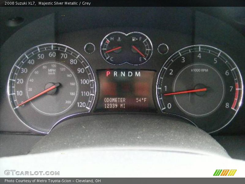 Majestic Silver Metallic / Grey 2008 Suzuki XL7