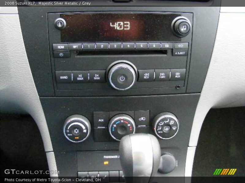 Majestic Silver Metallic / Grey 2008 Suzuki XL7