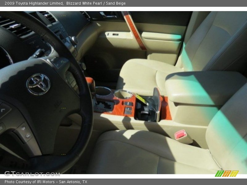 Blizzard White Pearl / Sand Beige 2009 Toyota Highlander Limited