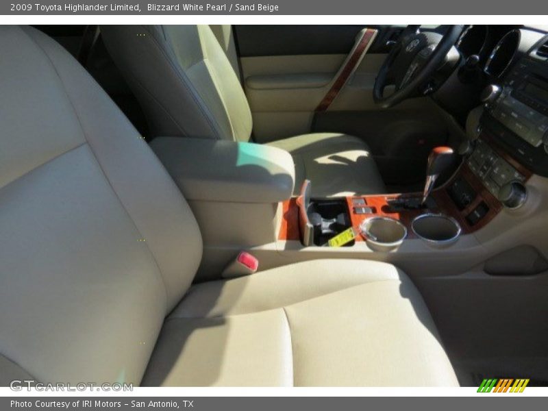 Blizzard White Pearl / Sand Beige 2009 Toyota Highlander Limited