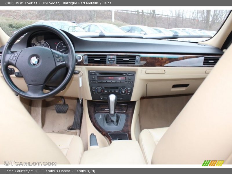 Dashboard of 2006 3 Series 330xi Sedan