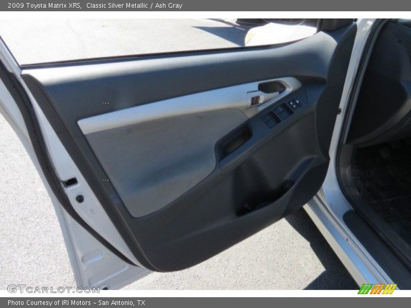 Classic Silver Metallic / Ash Gray 2009 Toyota Matrix XRS
