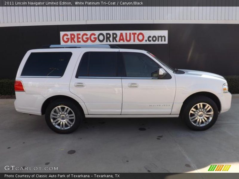 White Platinum Tri-Coat / Canyon/Black 2011 Lincoln Navigator Limited Edition