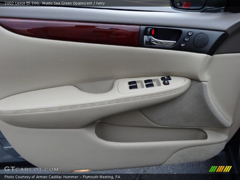 Mystic Sea Green Opalescent / Ivory 2002 Lexus ES 300