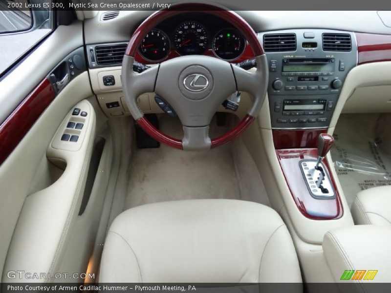 Mystic Sea Green Opalescent / Ivory 2002 Lexus ES 300