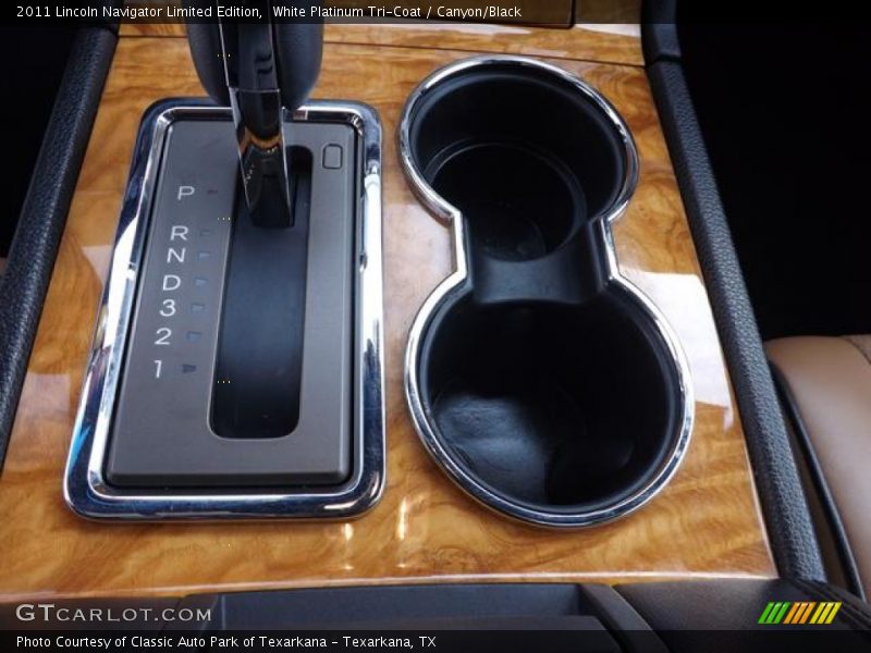  2011 Navigator Limited Edition 6 Speed Automatic Shifter