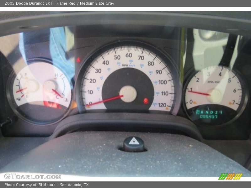 Flame Red / Medium Slate Gray 2005 Dodge Durango SXT