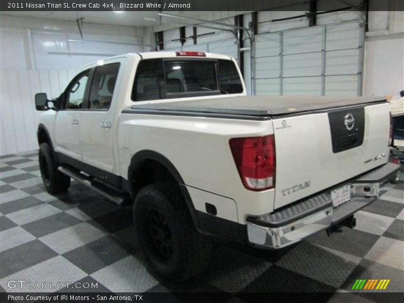 Blizzard White / Almond 2011 Nissan Titan SL Crew Cab 4x4