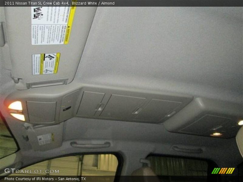 Blizzard White / Almond 2011 Nissan Titan SL Crew Cab 4x4