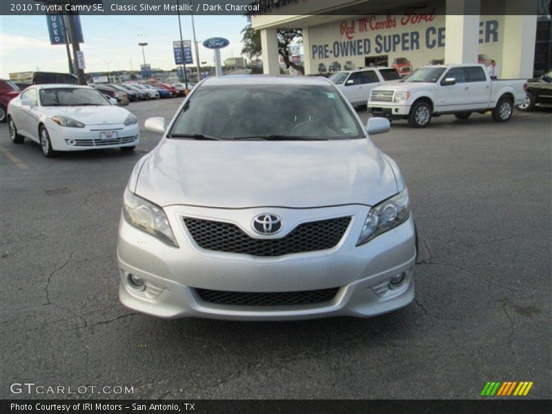 Classic Silver Metallic / Dark Charcoal 2010 Toyota Camry SE