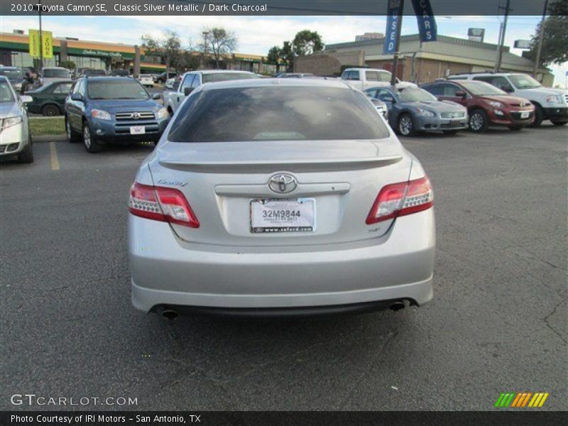 Classic Silver Metallic / Dark Charcoal 2010 Toyota Camry SE