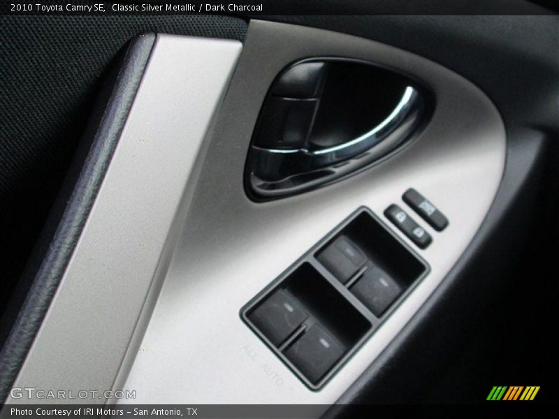 Classic Silver Metallic / Dark Charcoal 2010 Toyota Camry SE