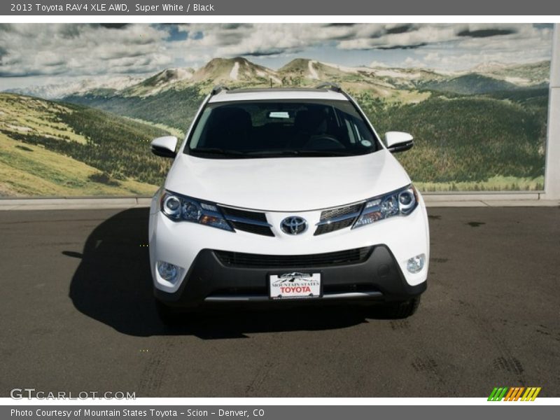 Super White / Black 2013 Toyota RAV4 XLE AWD