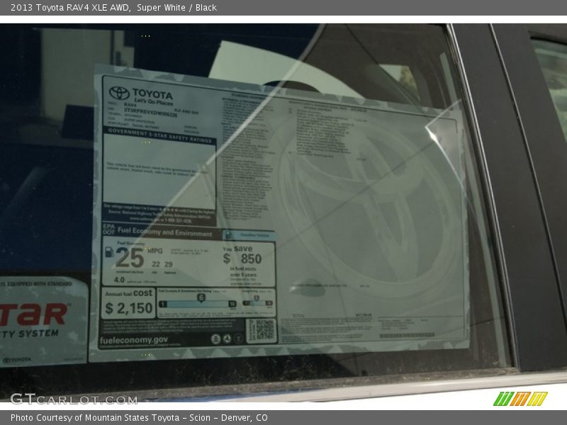 Super White / Black 2013 Toyota RAV4 XLE AWD