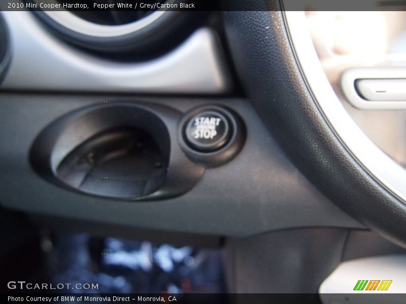 Pepper White / Grey/Carbon Black 2010 Mini Cooper Hardtop