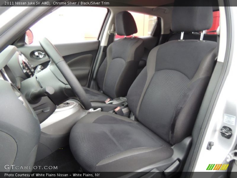 Chrome Silver / Black/Silver Trim 2011 Nissan Juke SV AWD