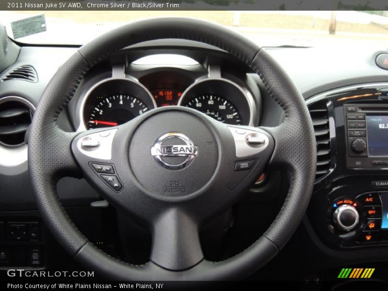 Chrome Silver / Black/Silver Trim 2011 Nissan Juke SV AWD