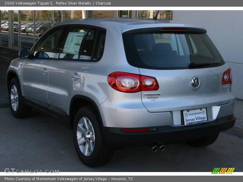 Reflex Silver Metallic / Charcoal 2009 Volkswagen Tiguan S