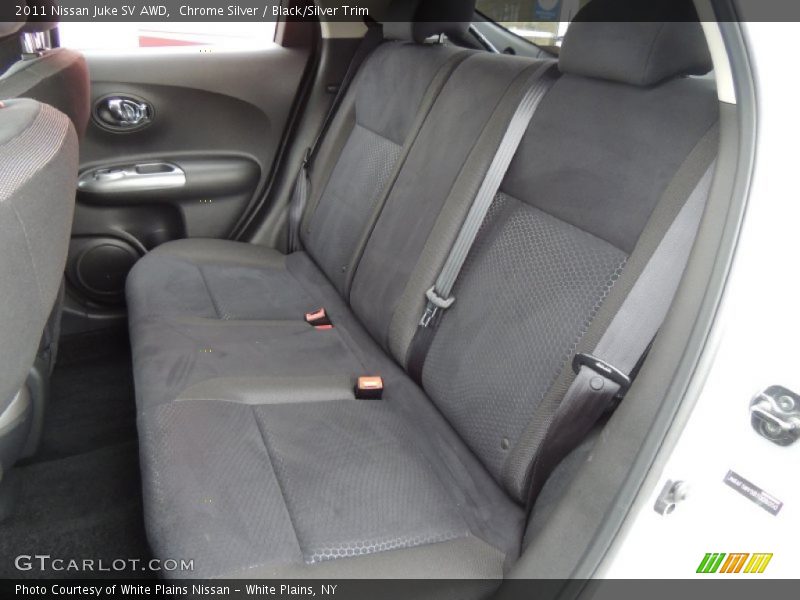 Chrome Silver / Black/Silver Trim 2011 Nissan Juke SV AWD