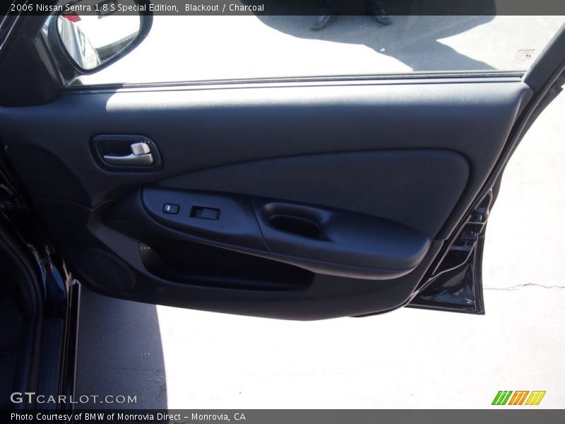 Blackout / Charcoal 2006 Nissan Sentra 1.8 S Special Edition