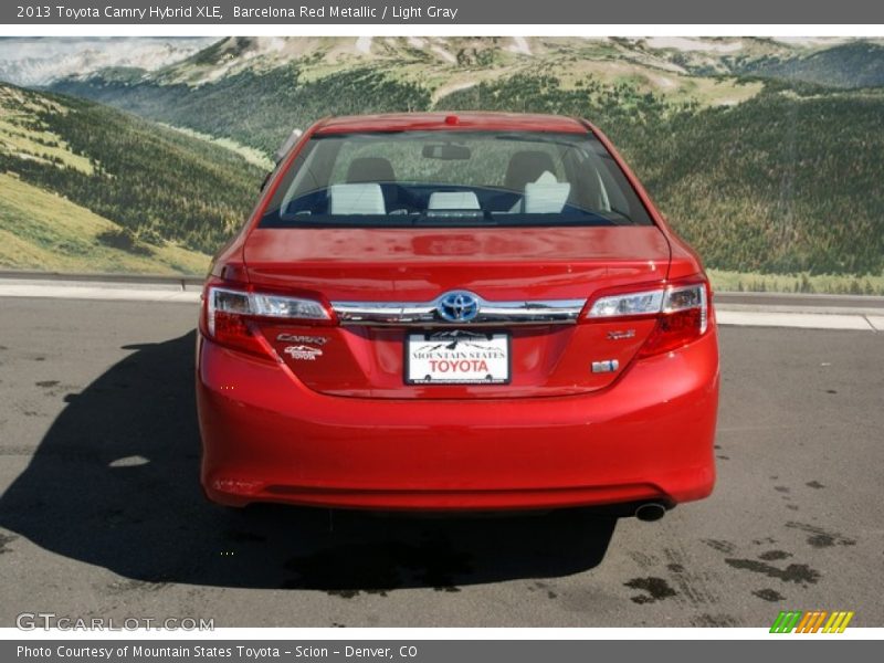 Barcelona Red Metallic / Light Gray 2013 Toyota Camry Hybrid XLE