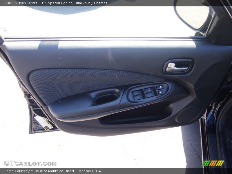 Blackout / Charcoal 2006 Nissan Sentra 1.8 S Special Edition