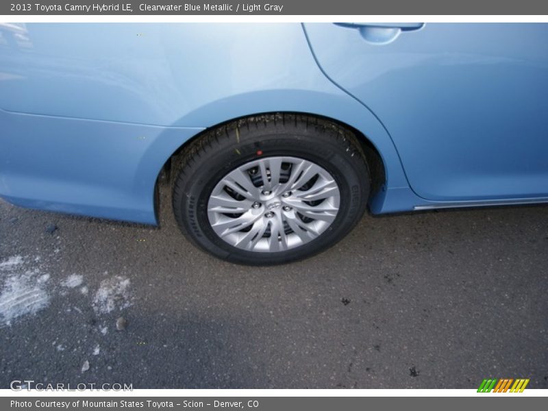 Clearwater Blue Metallic / Light Gray 2013 Toyota Camry Hybrid LE