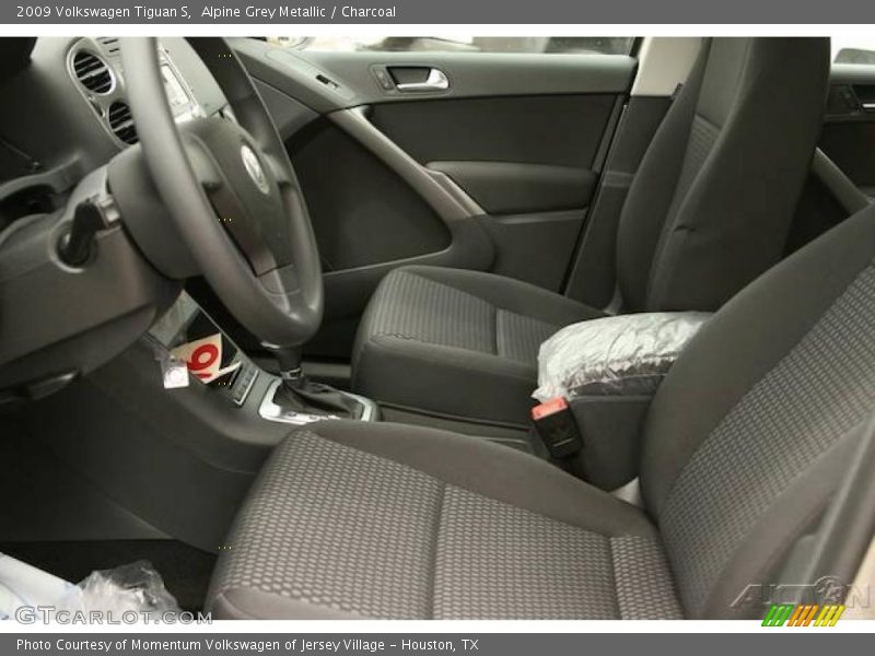 Alpine Grey Metallic / Charcoal 2009 Volkswagen Tiguan S