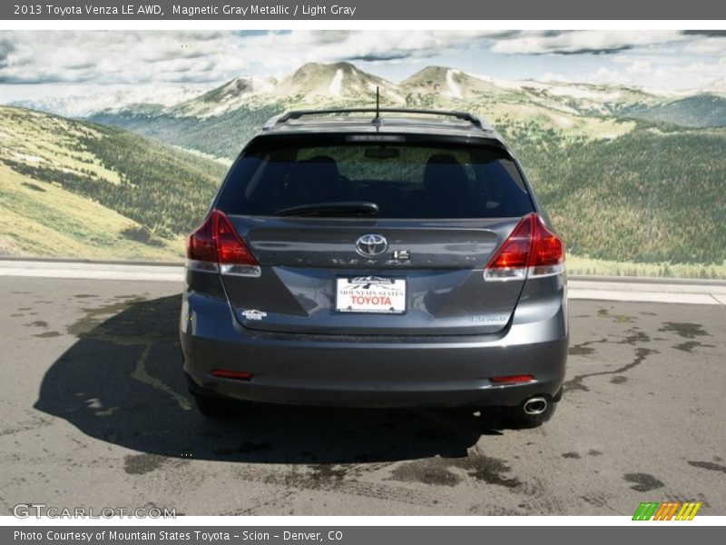 Magnetic Gray Metallic / Light Gray 2013 Toyota Venza LE AWD