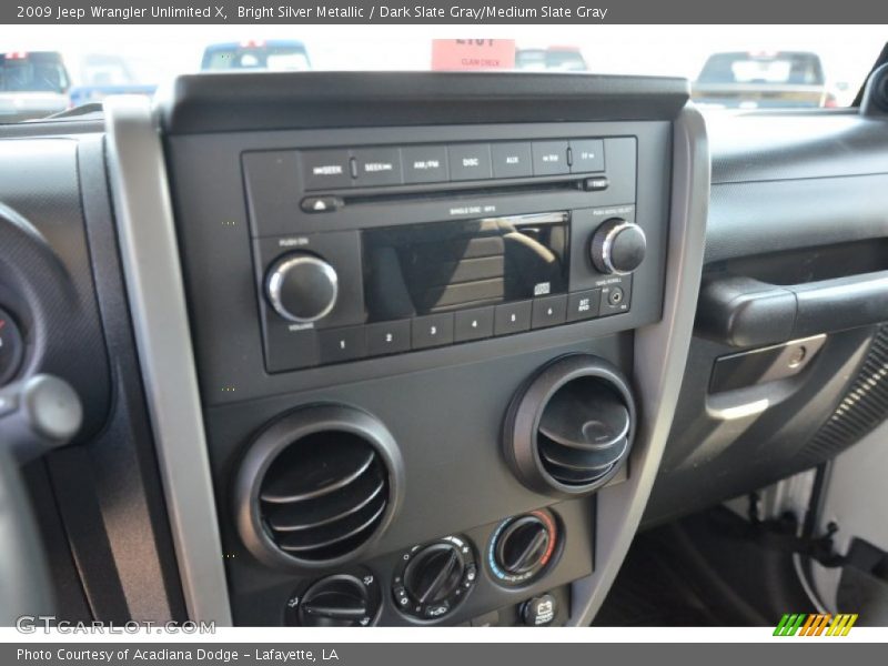 Bright Silver Metallic / Dark Slate Gray/Medium Slate Gray 2009 Jeep Wrangler Unlimited X