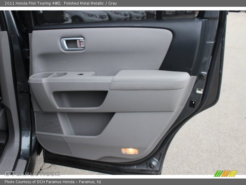 Polished Metal Metallic / Gray 2011 Honda Pilot Touring 4WD