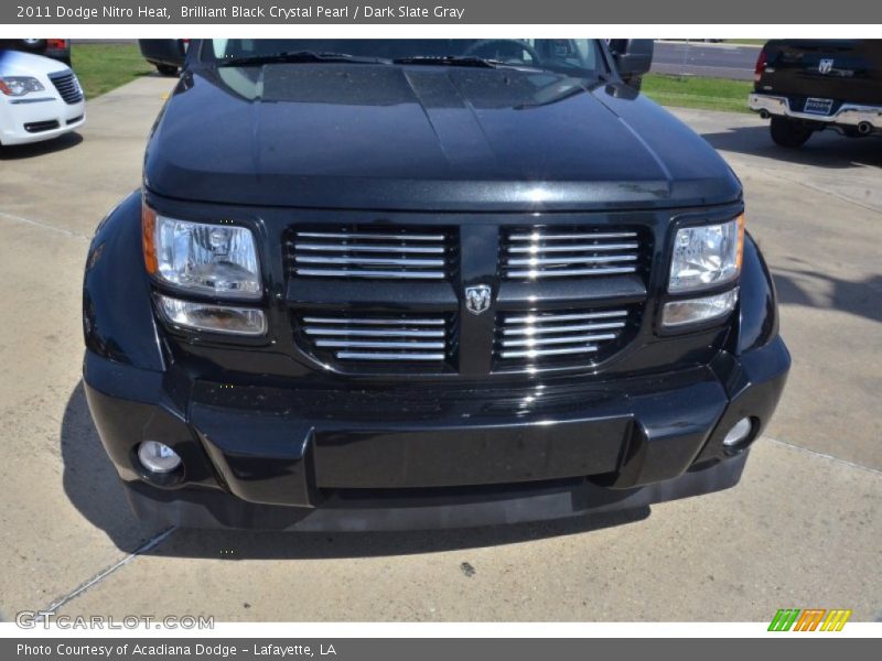 Brilliant Black Crystal Pearl / Dark Slate Gray 2011 Dodge Nitro Heat