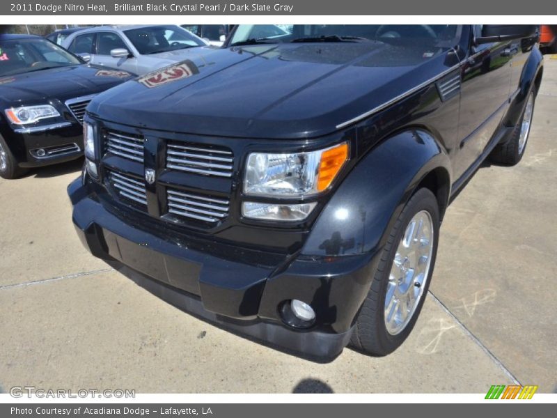 Brilliant Black Crystal Pearl / Dark Slate Gray 2011 Dodge Nitro Heat